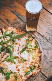 פיצה ובירה מצפה רמון